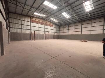 Bodega comercial · 690m² · Bodega Industrial - Santa Catarina