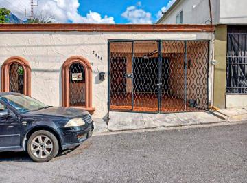 Casa de 3 habitaciones, Monterrey · Casa en Venta en Villa Los Pinos