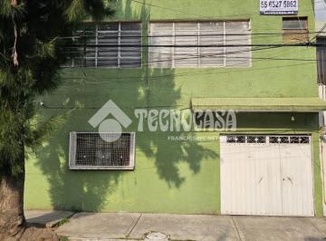 Foto · Casa - Venta