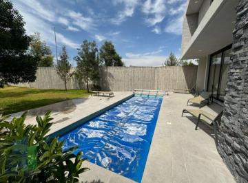 88653d0d8b2f47efcb983d665a252a84ee938d8cde9706766301114cef192dfe · Casa en Venta en Quiana, Altos Juriquilla