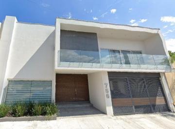 Casa de 4 habitaciones, Guadalupe · Casa en Venta