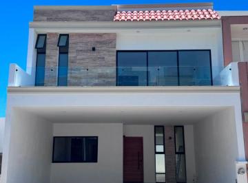 Casa de 3 habitaciones, Mazatlán · Casa en Venta en Real del Valle Coto 15