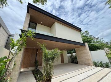 dc5b27367ca8c2c67a6dfa7f8e814836fb132d200712c48f0eea7ed681539b76 · Casa en Venta Merida Zona Country en Privada Tamara