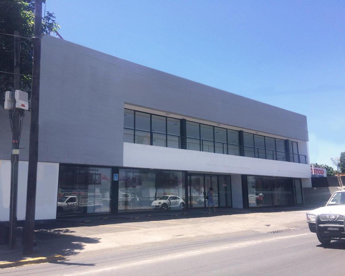 Local Comercial en Renta | Av Vallarta 2305