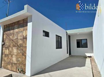 Casa · 120m² · 3 Recámaras · 1 Estacionamiento · Casa en Venta en Col. Jardines de Cancún Durango