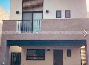Casa · 154m² · 3 Recámaras · 2 Estacionamientos · Casa en Venta en Monticello