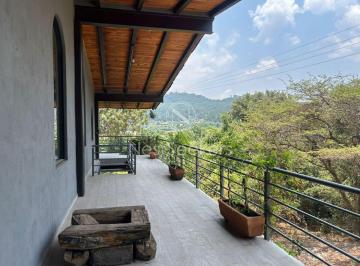Local comercial , Valle de Bravo · Local Comercial Acatitlan, Valle de Bravo