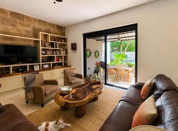Casa de 3 habitaciones, Mérida · Casa en Renta en El Yucatán Country Club (Amueblada)