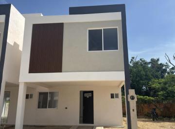 Casa · 112m² · 3 Recámaras · 1 Estacionamiento · °casa Nueva en Venta en Col. Punta Laguna, Altamira Tamaulipas.