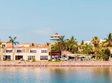 Terreno / Lote , Mazatlán · Terreno en Venta con Canal de Navegación en Marina Mazatlán