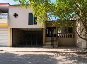 1 · Casa en Venta en Centro de Monterrey.