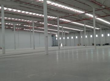 Bodega comercial · 49053m² · 177 Estacionamientos · Bodega en Renta en Tultepec