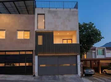 3ff48c3ccd93c29f729ee8249093f8a55a82ad7006daa57d88e9b174b54d3ed2 · Casa en Venta