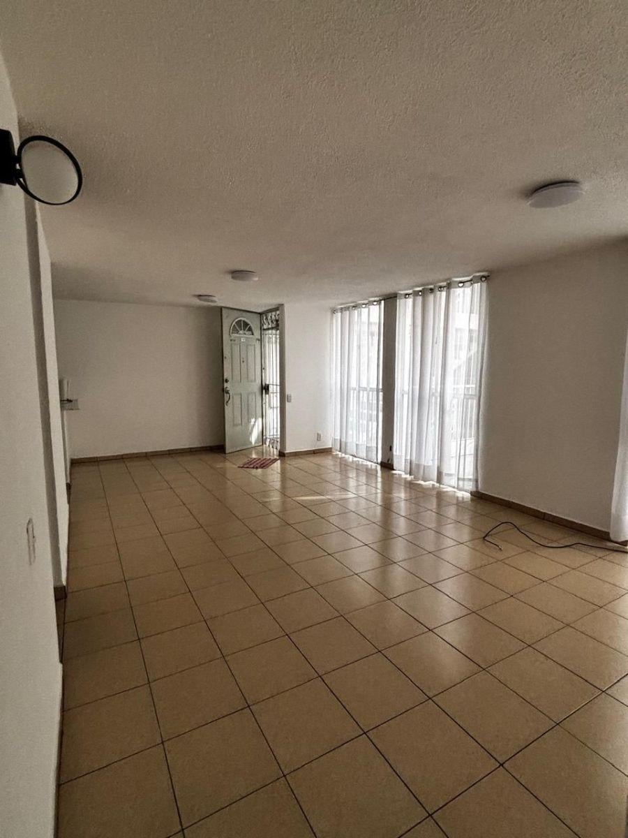 Rent Apartment on 1st Floor in Joyas Vallejo Complex, Santa Rosa Neighborhood, Gustavo A. Madero, Mexico City