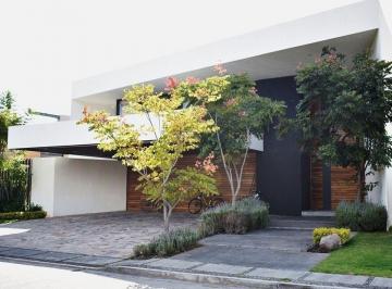324b020d20a01cbf5edac7a538a9ce8fe73e1488c3df303b6ae8c59656eb0a98 · Casa en Venta en El Club de Golf Tres Marias, Morelia, Mich