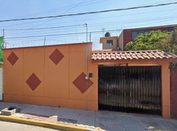 Casa de 3 habitaciones, Nezahualcóyotl · Casa de 209 m² con 3 Recámaras en Venta en Estado de México