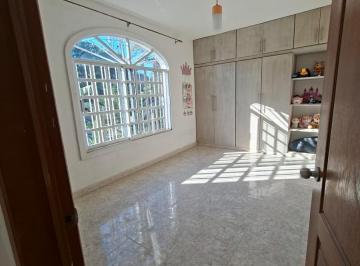 Casa · 257m² · 3 Recámaras · Casa en Venta en Periférico Muy Cerca de Costco