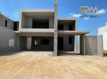 Casa · 375m² · 3 Recámaras · 2 Estacionamientos · Casa en Venta Col. Lomas de Chairel, Tampico