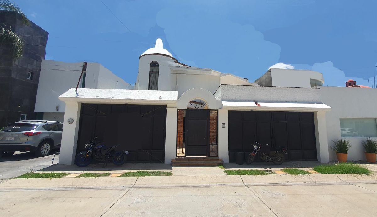 Portones del Campestre, 3-Bedroom House with Large Garden. Northern Zone of León, Gto.
