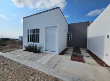 Casa de 3 habitaciones, Tequisquiapan · Casa de un Nivel en Venta en Fraccionamiento