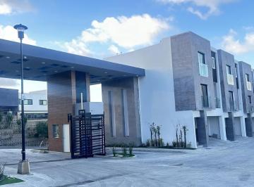 Casa de 3 habitaciones, Tijuana · Casa Nueva en Privada, Zona Dorada, 3 Recamaras, 2 Estacionamientos, Cuarto Lavandería, Cocina Int