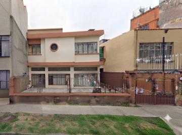 Casa de 4 habitaciones, Benito Juárez · Venta de Casa en Calle La Quemada Narvarte Oriente Cdmx