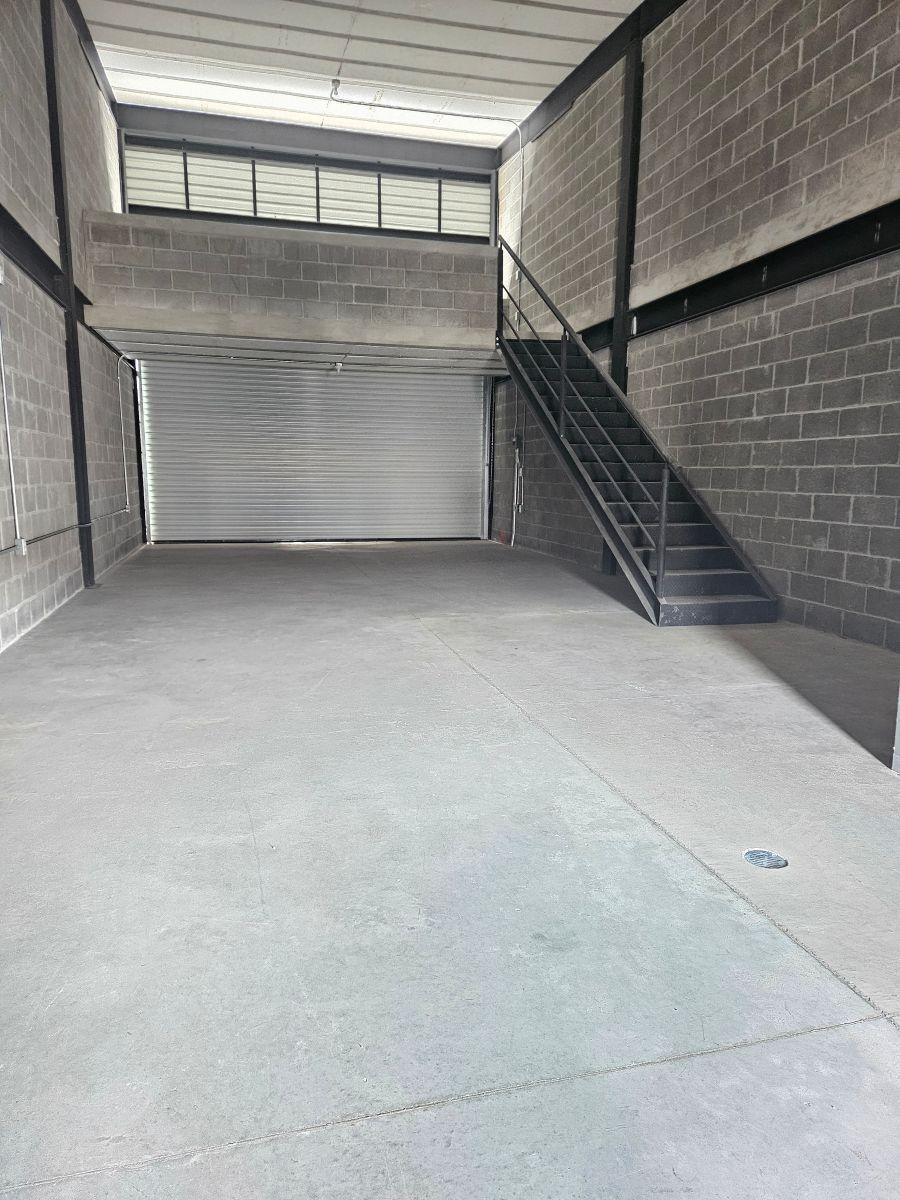 Warehouses with High Appreciation for Sale at La Central de Abastos