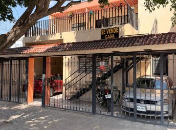 Casa de 6 habitaciones, Guadalajara · Casa en Venta Héroes de Nacozari 1734 Colonia 8 de Julio