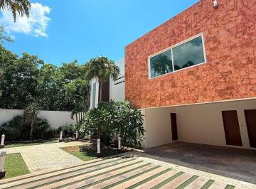 5d3a116db507ed1d6ad87b4b79413bdb5cfb9193cbb06b94f95a07df2dcc3686 · Casa en Privada en Montes de Ame Muy Cerca de City Center