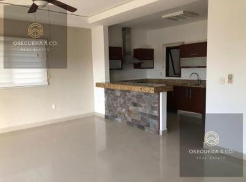 Departamento · 100m² · 3 Recámaras · 2 Estacionamientos · Departamento en Renta Serena Cumbres Av Huayacan Cancun