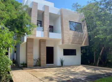 Casa de 5 habitaciones, Solidaridad · Casa en Residencial El Encuentro
