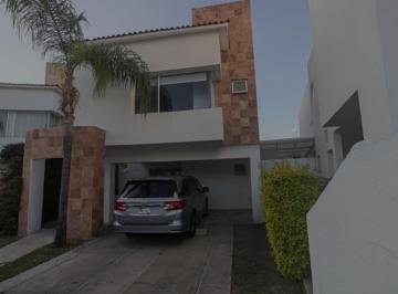 Casa de 3 habitaciones, Querétaro · Venta de Casa Santa Fe Querétaro