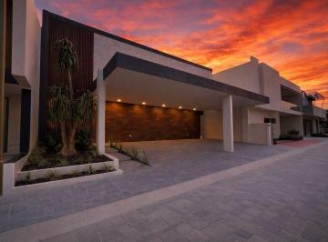 ce3d7d254b8d4041b34206d83de8bde4aebe67ca8004452738bf6b4cf24d0407 · Casa Abudabi a Estrenar en Puerta de Hierro