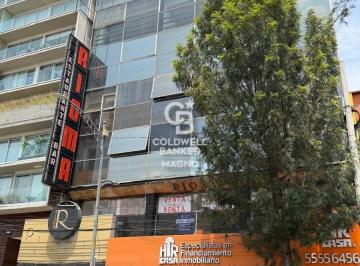 Oficina · 240m² · 2 Estacionamientos · Oficina en Venta en Hipódromo Condesa