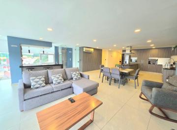 Departamento de 2 habitaciones, Guadalajara · Deapa de 2 Recamaras 158 m² / Airbnb