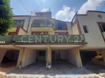 Casa en condominio · 236m² · 4 Recámaras · 3 Estacionamientos · Casa en Venta, Colonia Prado Coapa 2° Sección, Tlalpan, Ciudad de México.