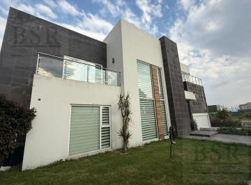 Casa en condominio · 478m² · 6 Recámaras · 2 Estacionamientos · Casa en Venta Hacienda San Antonio