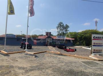 Local comercial · 1885m² · 4 Recámaras · Local Comercial con Gran Terreno