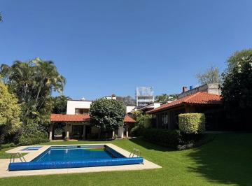 1904834f5a5b24107718c5bbefb3e77e194e86e3808deaeac0ba282e96ca12d4 · Espectacular Casa en Jiutepec, Morelos.