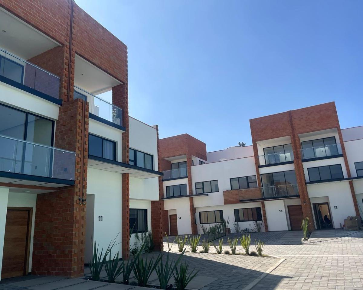 House for Rent in Real de Acacias, Metepec