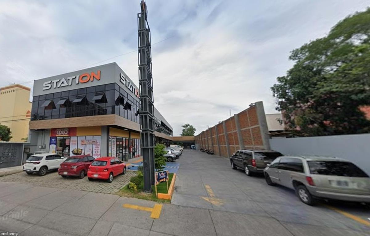 Local Comercial en Plaza Planta Baja