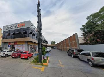 Local comercial de 1 habitación, Guadalajara · Local Comercial en Plaza Planta Baja
