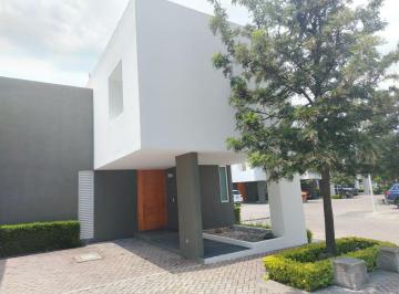 Casa en condominio de 3 habitaciones, Querétaro · Casa en Renta en Santa Fe Juriquilla