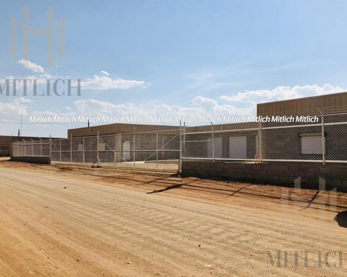 Commercial Warehouse for Rent: $90,000 MXN per Month.