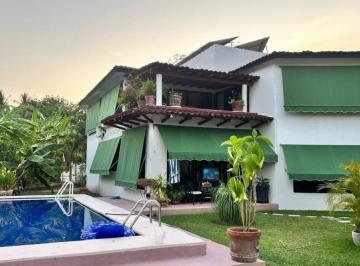 Casa en condominio de 5 habitaciones, Zihuatanejo de Azueta · Casa en Venta Las Brisas, Ixtapa Zihuatanejo
