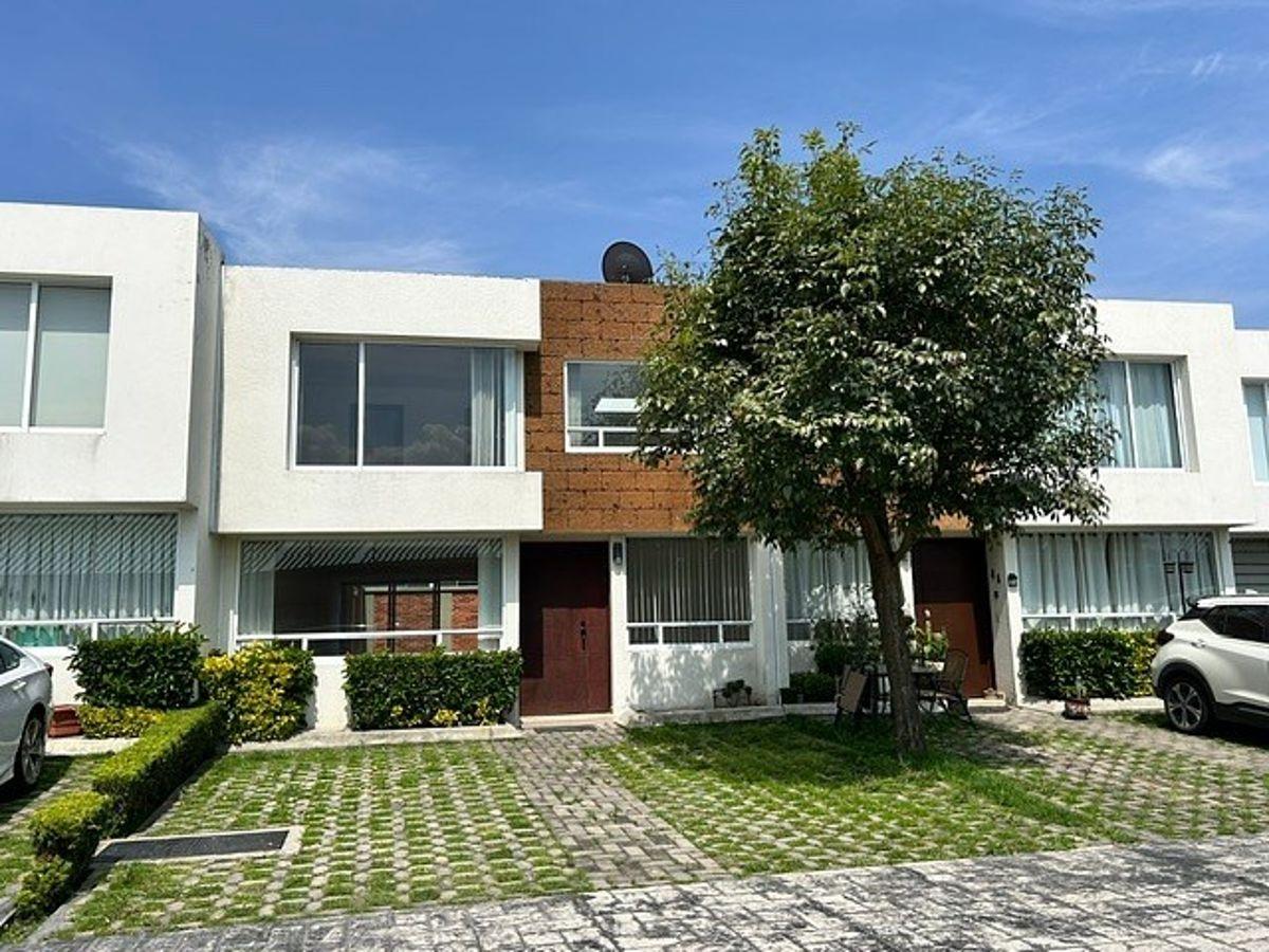 Casa en Renta en Bosques de Las Fuentes, Calimaya