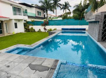 Casa de 5 habitaciones, Atlatlahucan · Excelente Oportunidad de Inversión: Casa con Gran Capacidad en Lomas de Cocoy