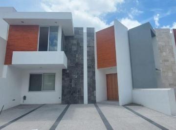 Casa de 4 habitaciones, San Andrés Cholula · Bonita Casa con Opción a 4 Recámaras en Renta en Zona Azul Lomas de Angelopolis