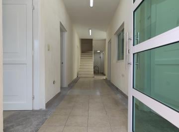 Local comercial de 10 habitaciones, Xalapa · En Renta Espacio Comercial en Colonia Aguacatal
