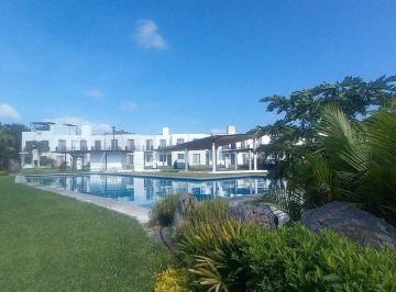 5661234fc959cd30e3c6a93e0e0621012c266aad2c8f43c5f78fc87216b71f8c · Aprovecha Esta Oportunidad: Venta de Casa en Condominio en Xochitepec, Morelos.